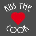 Kochen Schürze. Selbst gestalte ein Barbecue Schürze. Kiss The Cook Design.